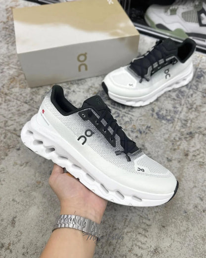 On CloudTilt Blanco - 25% DE DESCUENTO