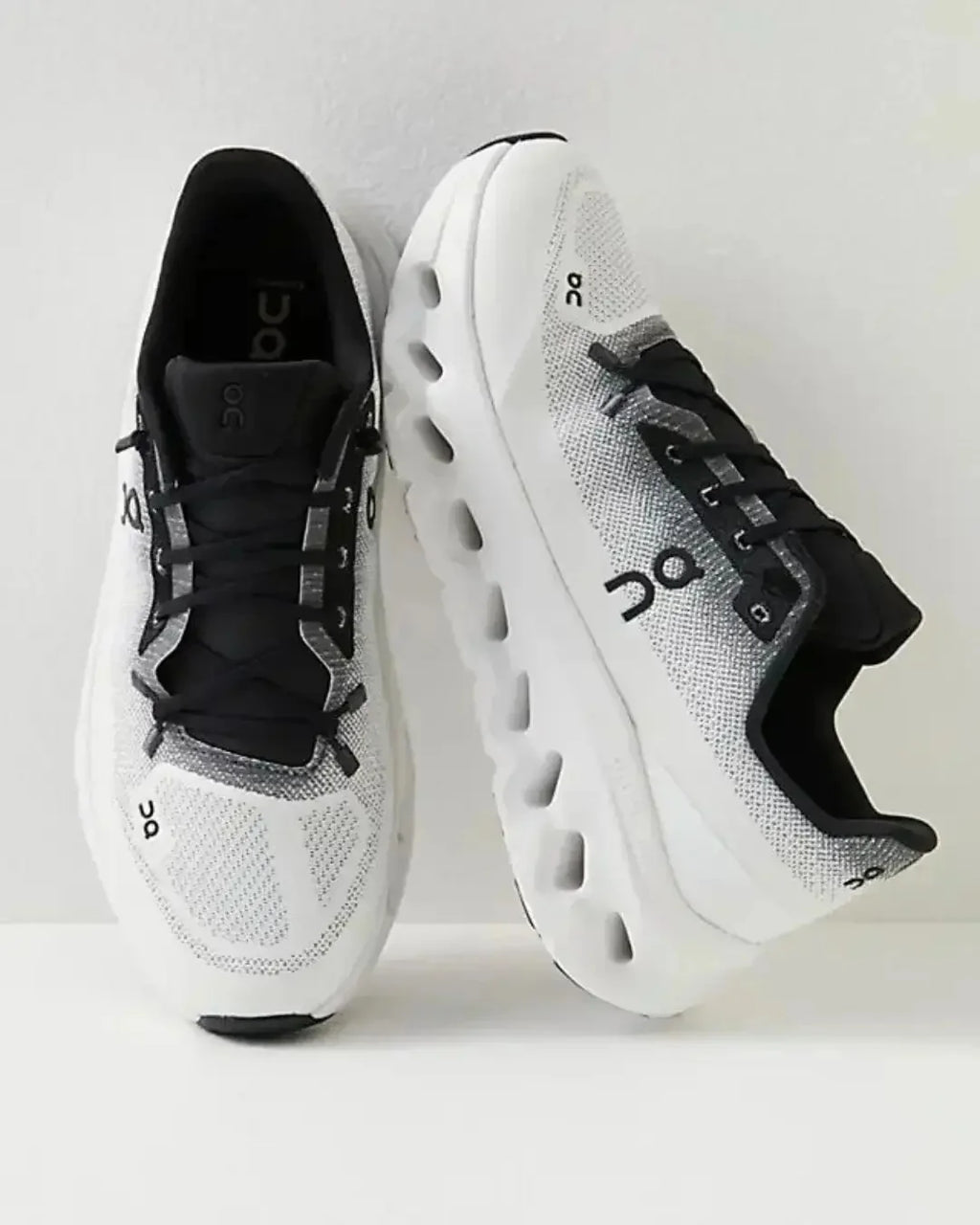 On CloudTilt Blanco - 25% DE DESCUENTO