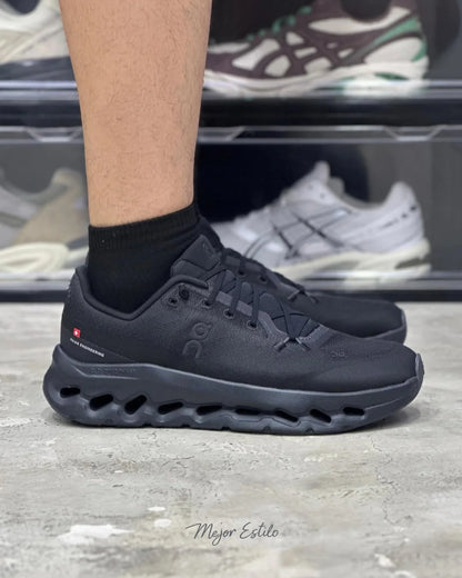 On CloudTilt Negro - 25% DE DESCUENTO