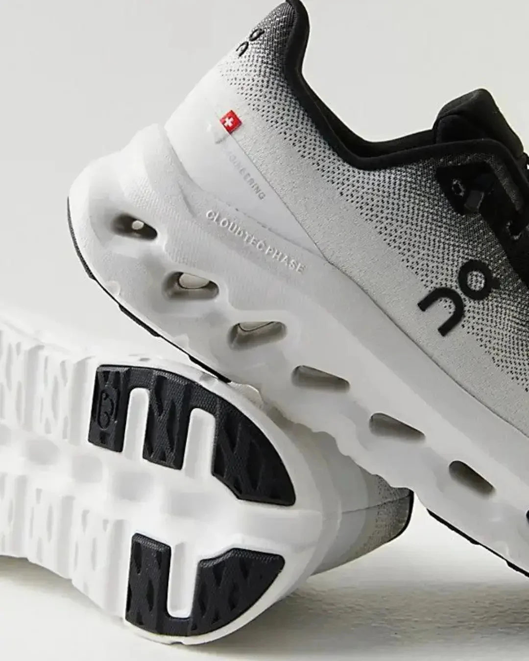 On CloudTilt Blanco - 25% DE DESCUENTO